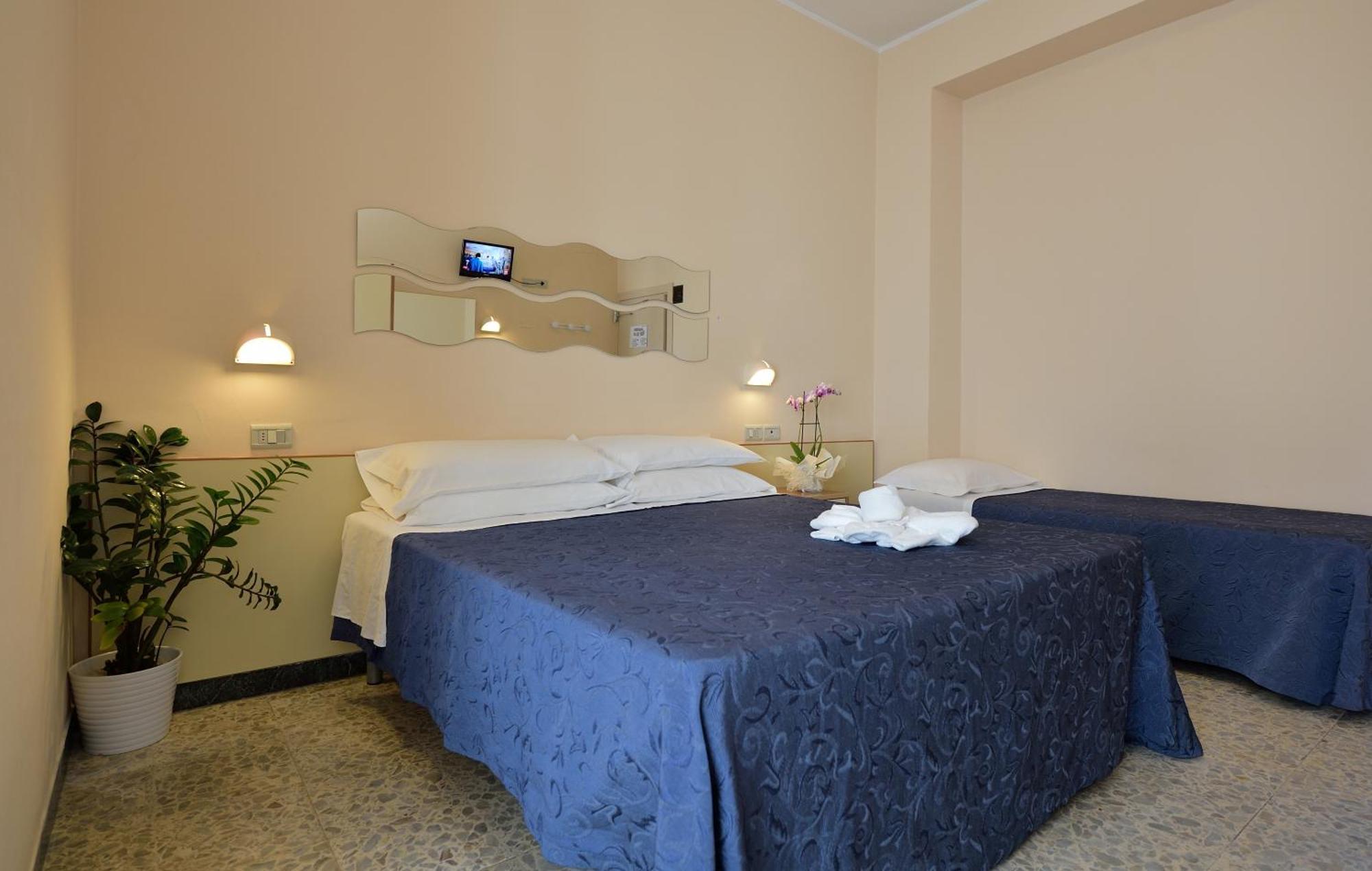 Hotel Oltremar B&B Cattolica Exterior photo