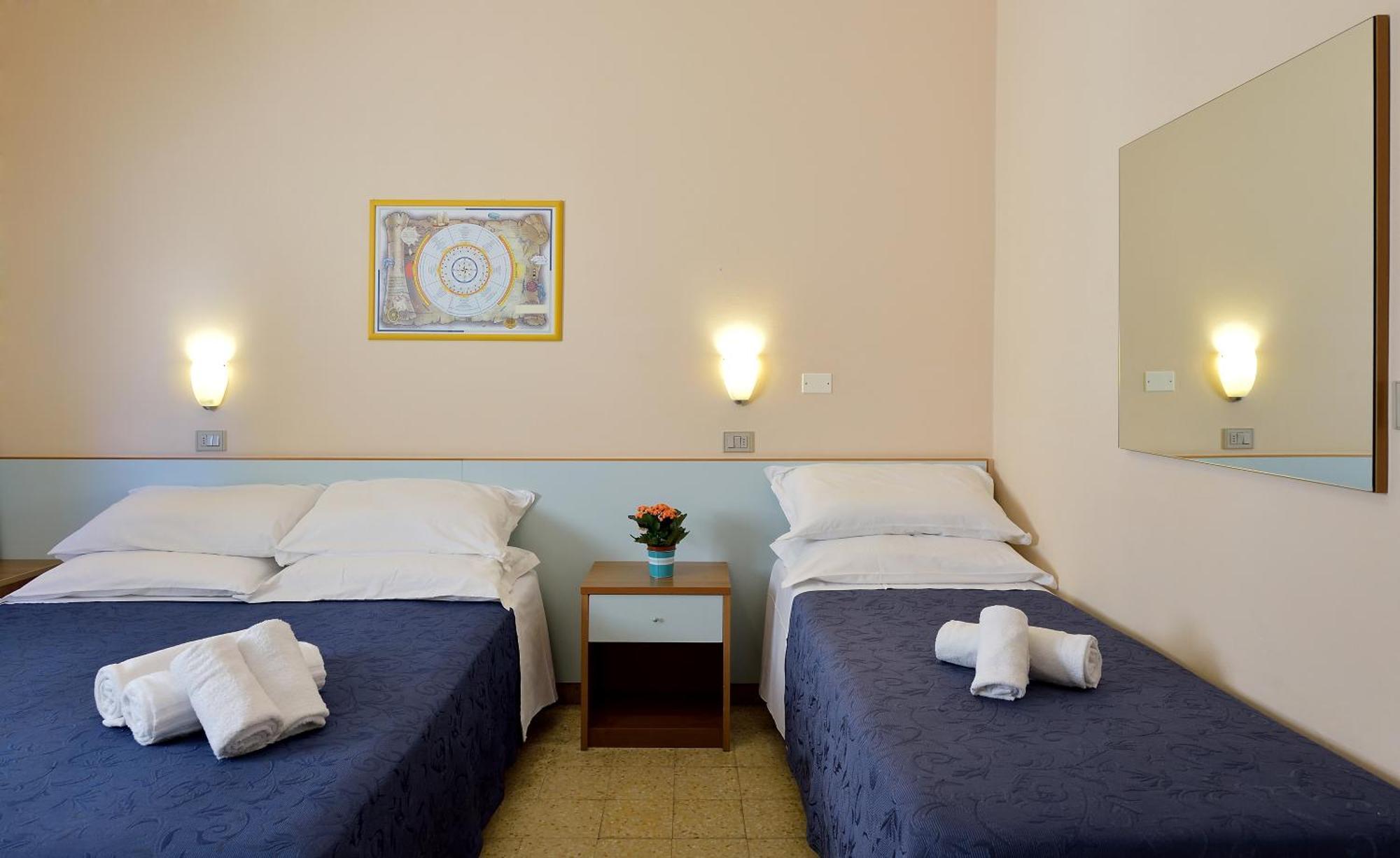 Hotel Oltremar B&B Cattolica Exterior photo