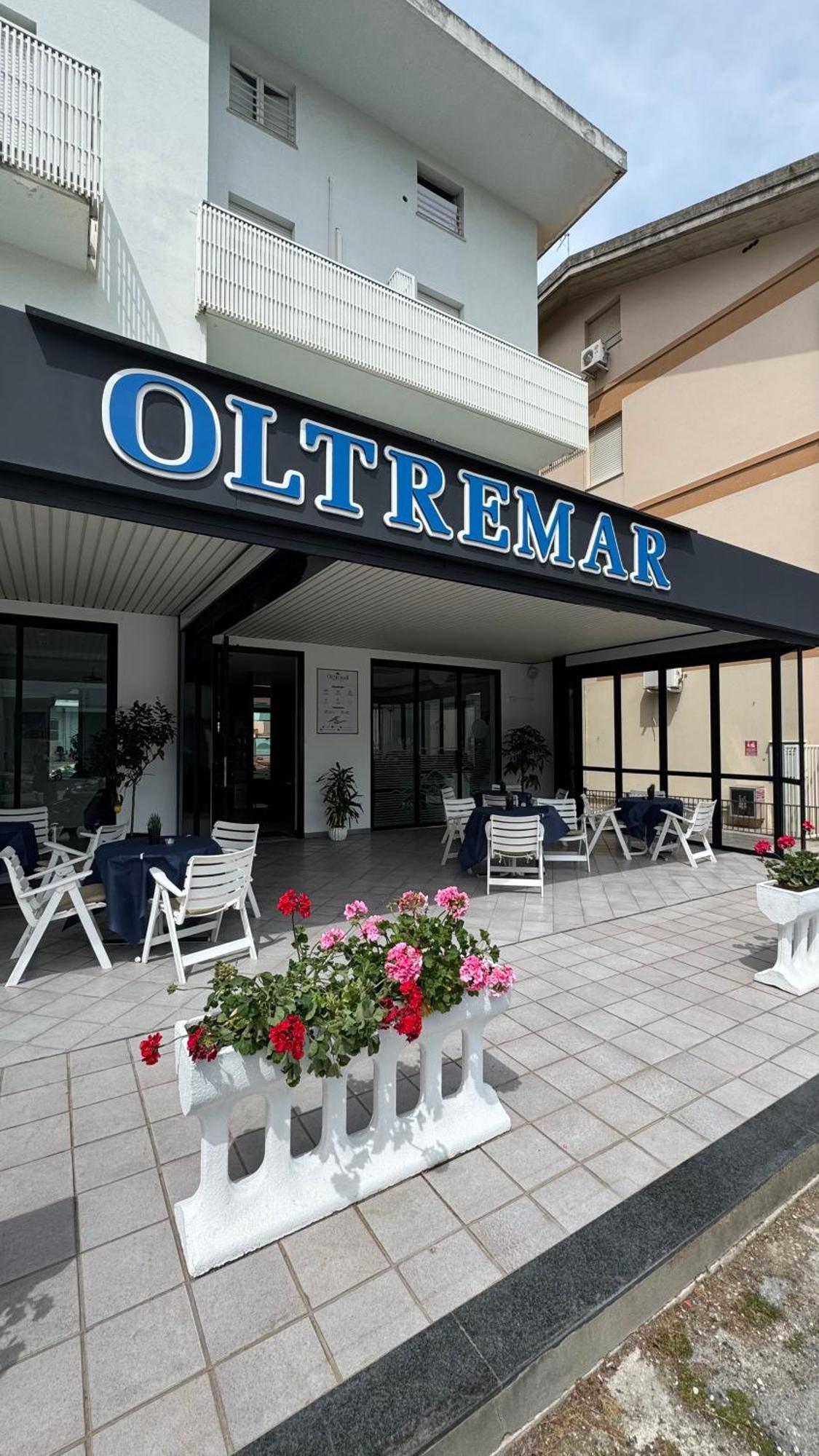 Hotel Oltremar B&B Cattolica Exterior photo